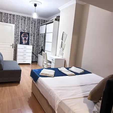 Apartment Zeki Bey *